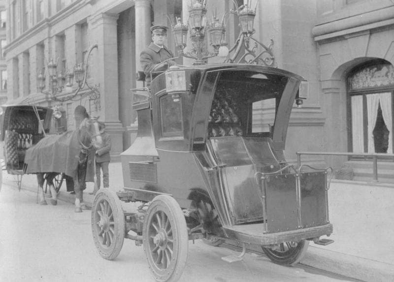 Early 20th century Kraftdroschke motorized vehicle, an example of early automotive history